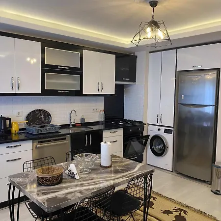 Merkez Essiz Konumlu Luks Daire * Fethiye